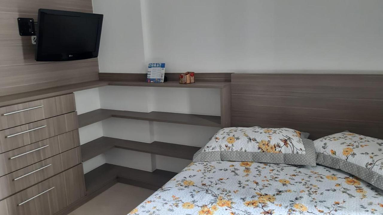 Apartmán Flat Em Pitangueiras - Sacada Gourmet, 3 Dorms, Limpeza Diaria E Serv De Praia Guarujá Exteriér fotografie